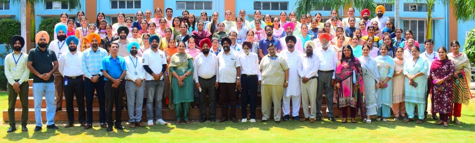 Autonomous status to college